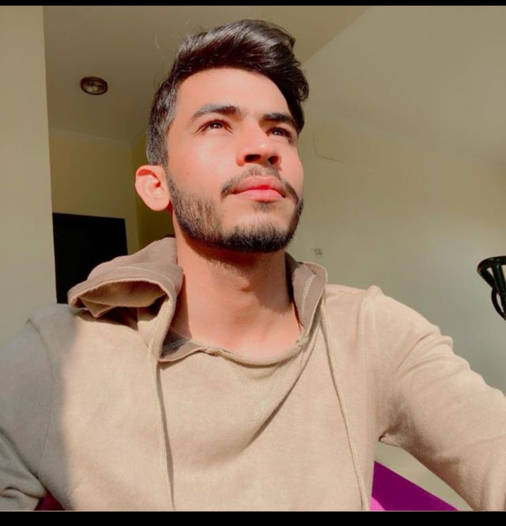 Zahid Iqbal — Director & Founder